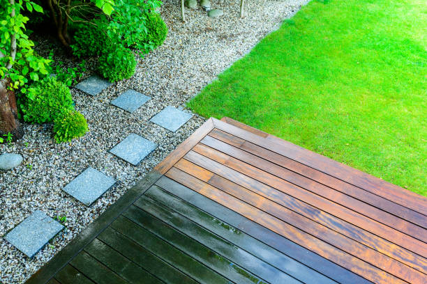 Best Sidewalk and Walkway Cleaning  in Kingsville, TX